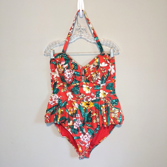 NWOT Forever 21 Red Floral Peplum One piece Swimsuit, size 2X - Picture 1 of 7